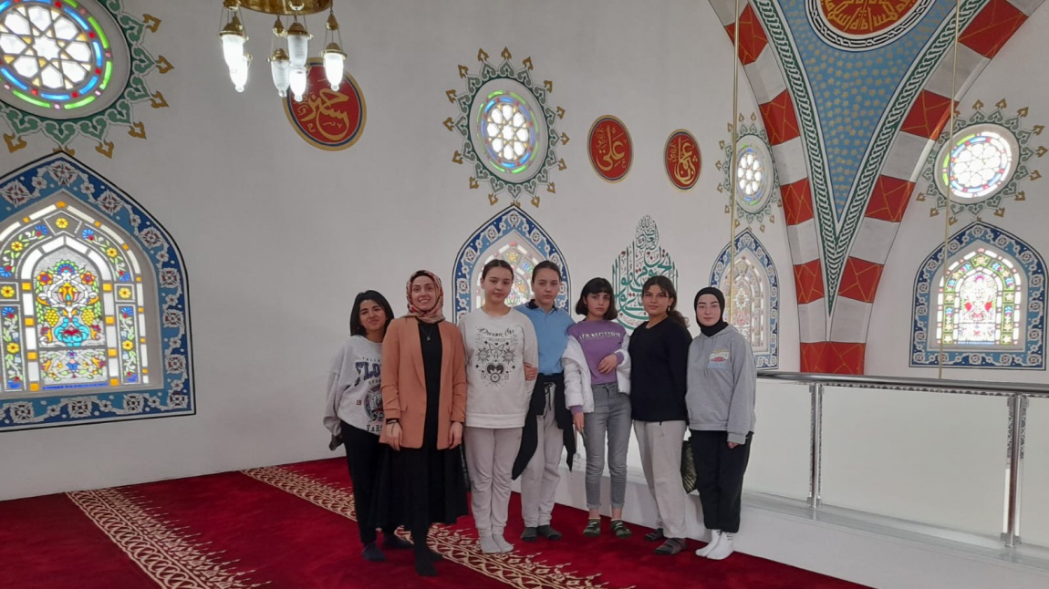 Öğrencilerimizden Cami Ziyareti
